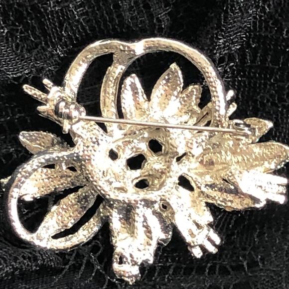 Vintage Blue Rhinestone and Pearl Brooch Bouquet Pin - Picture 6 of 8